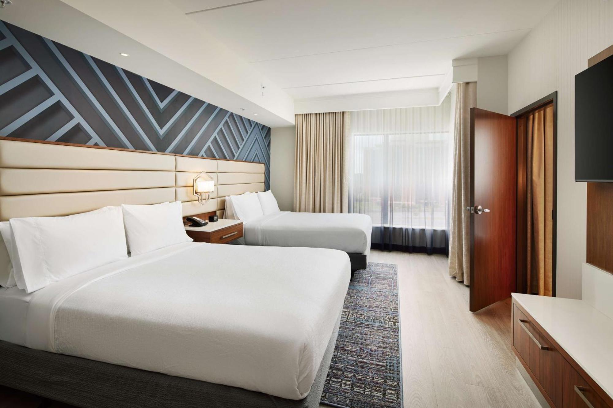 Embassy Suites By Hilton Atlanta Airport North Hapeville Esterno foto